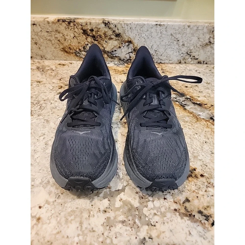 Hoka One One Challenger ATR 7 GTX Black Shoe Trail Sneaker Womens Size 9B EUC